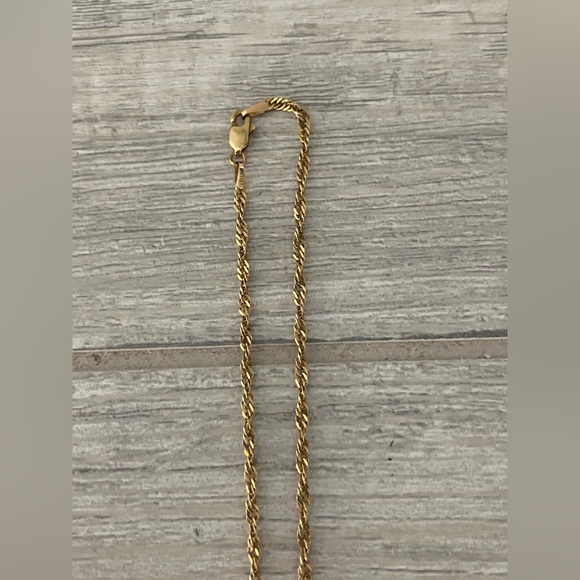 Vintage Estate 14k Yellow Gold Necklace - Picture 6 of 9